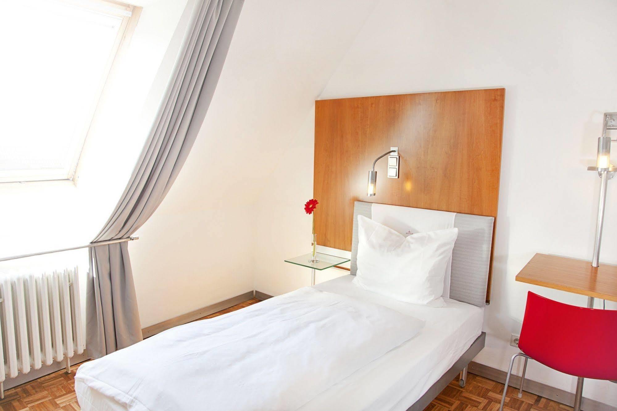 Boutique Hotel 026 Koeln St. Michael Экстерьер фото
